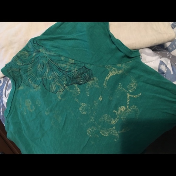 Sonoma Multi-color V-Neck Floral Top - Picture 5 of 5